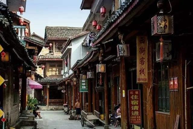 提高站位 严谨细致 齐心协力确保大会顺利圆满召开